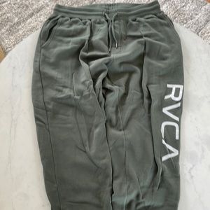 Rvca joggers green